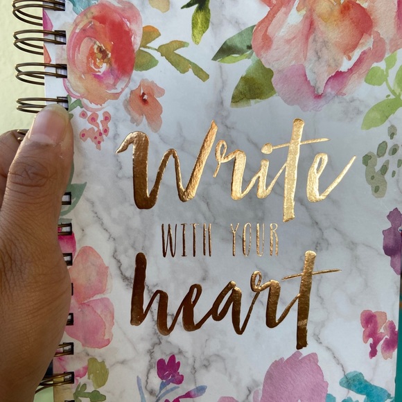 🆕 Fun paper notebook journal - Picture 4 of 11